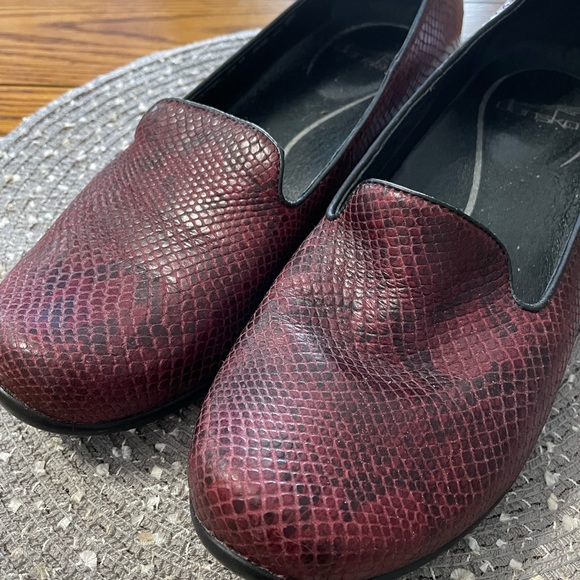 Dansko loafers size 39 - Picture 2 of 4
